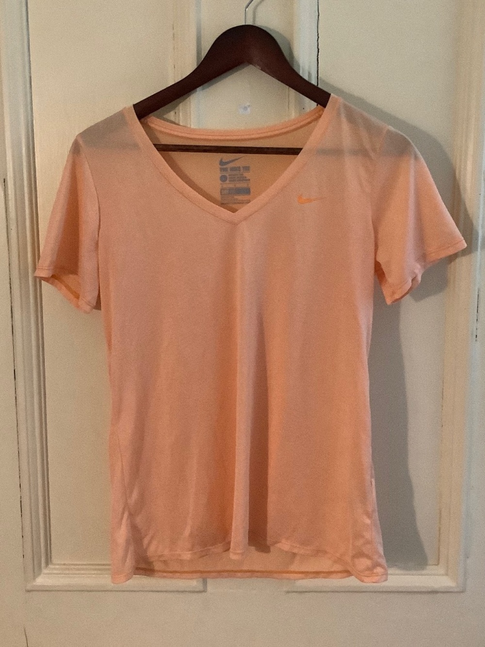 The Nike Tee Orange Stripe L